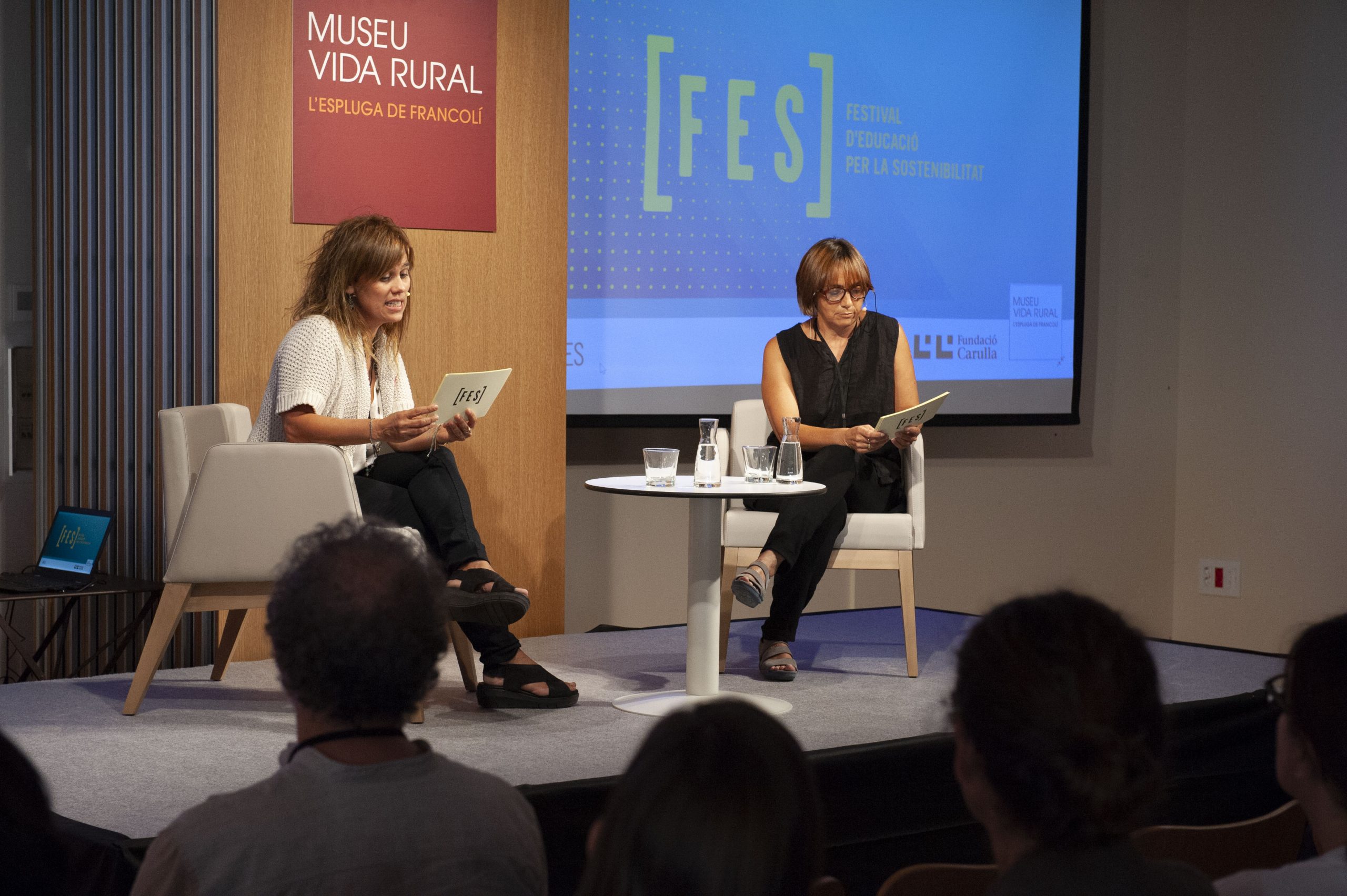 Marta Esteve i Gemma Carbó durant el FES.