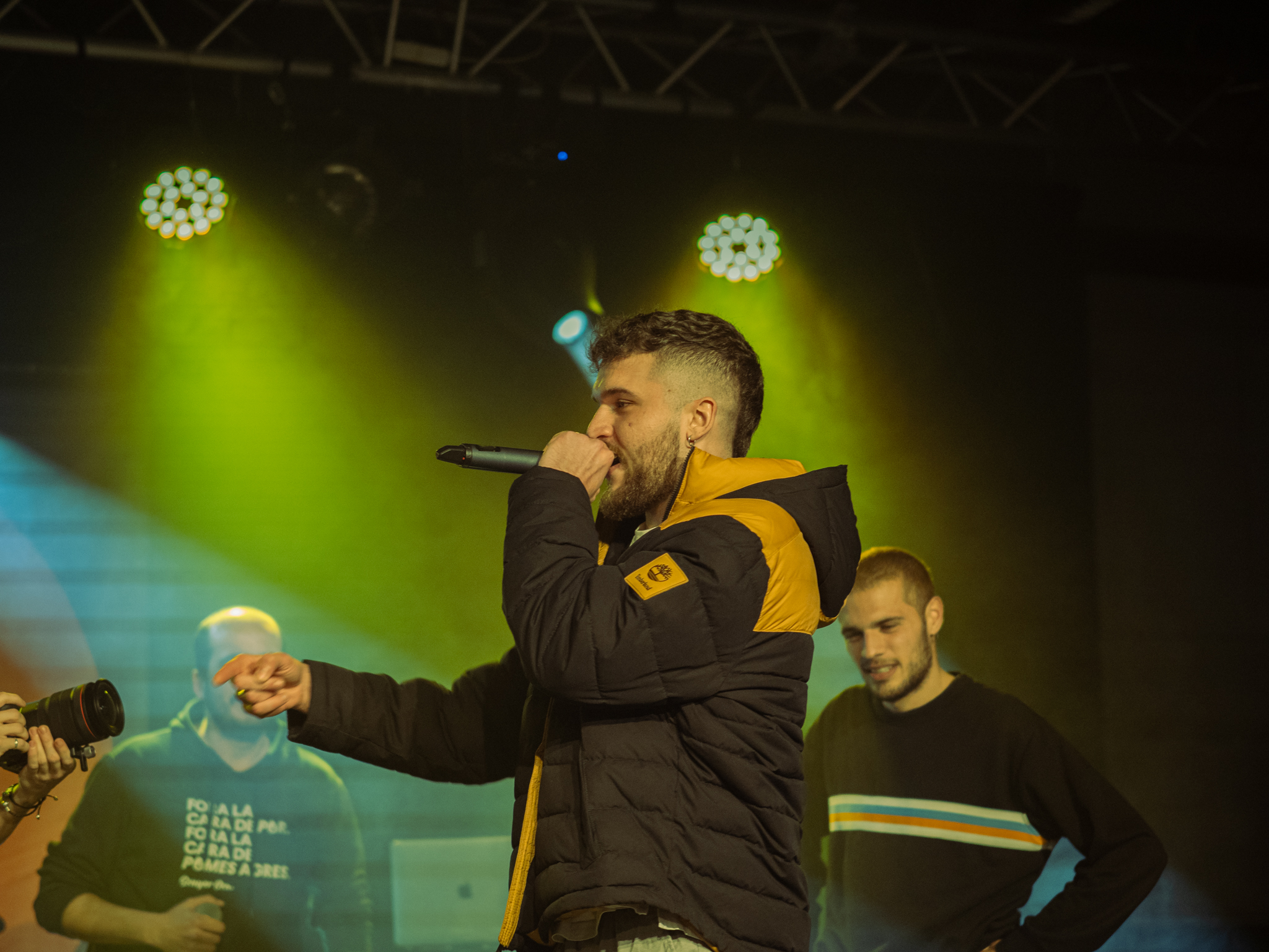 Fotografia d'un dels participants a la competició de rap Catalunya Freestyle